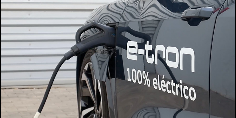 Atalaya Motor vive la experiencia 100% eléctrica e-tron drive